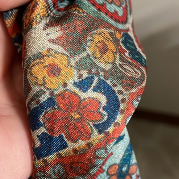 SHEIN multi paisley floral Boho satin feel button down shirt oversized Small - Picture 7 of 11